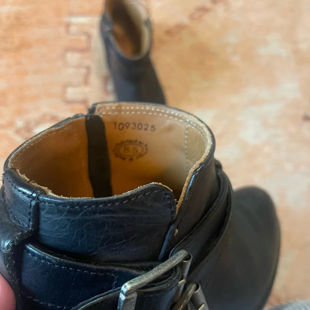 Black Leather Ankle Boots- John Fluevog - Picture 6 of 7